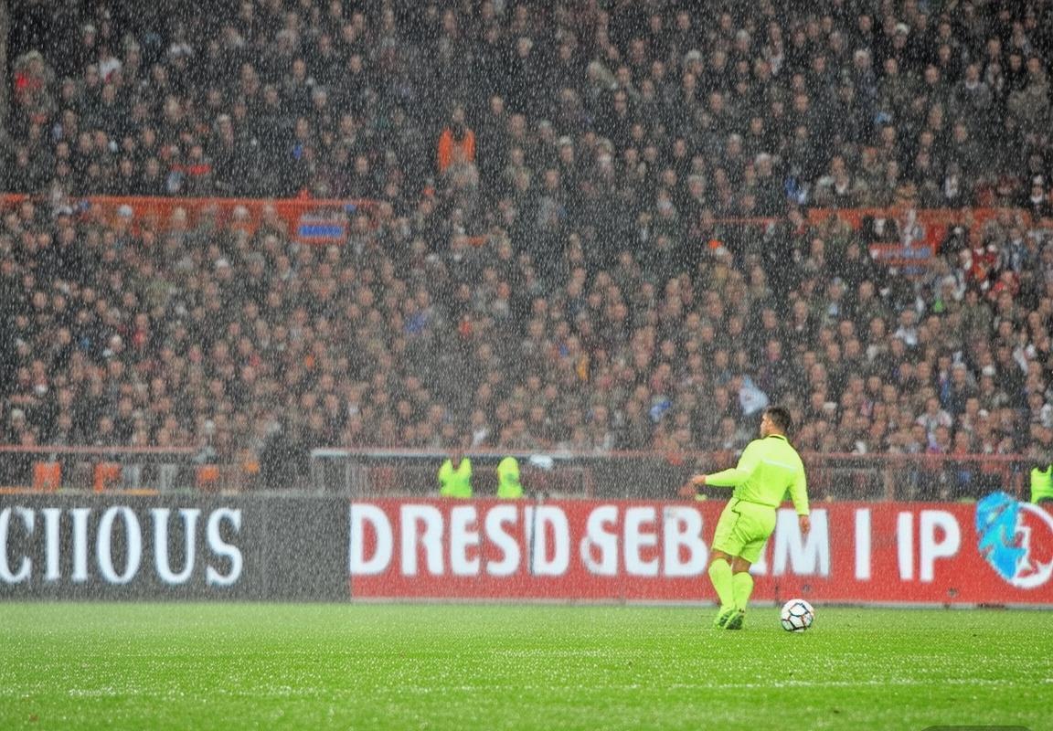 伊朗韩国12强赛对决：历史交锋与关键因素解析(图4)